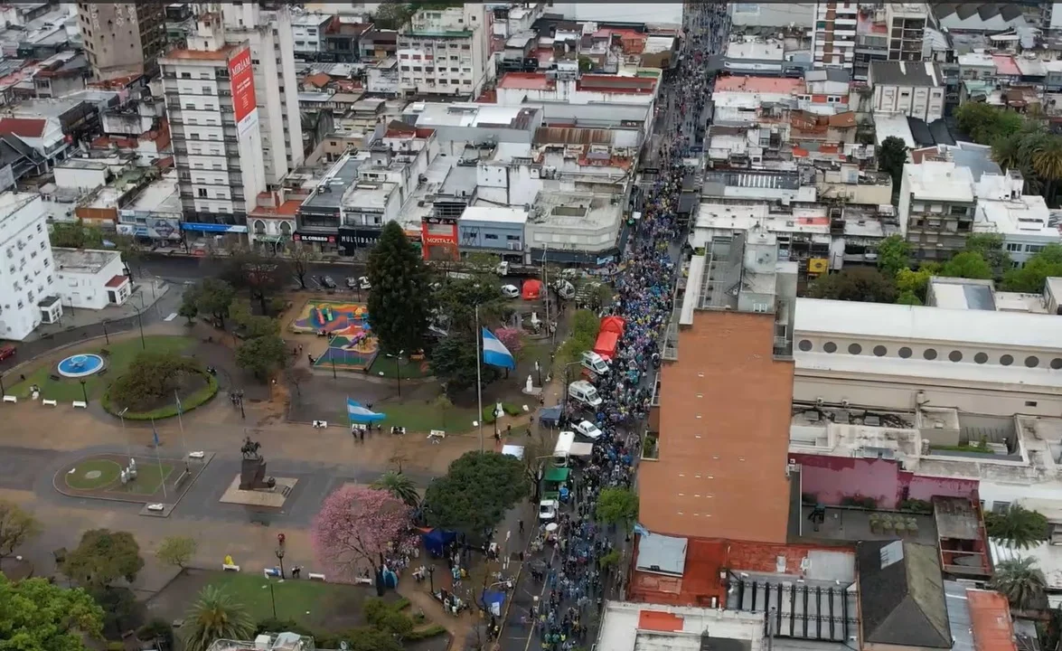 Luján 9982365