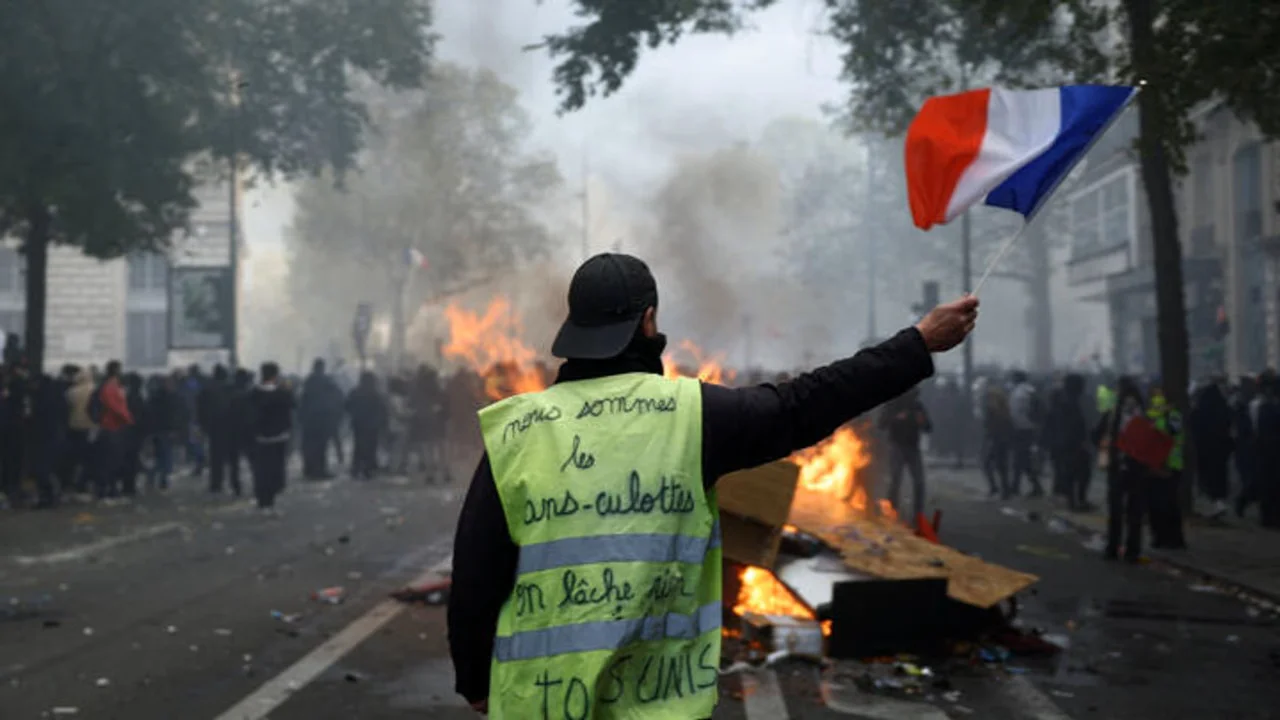 Toque de queda en Francia