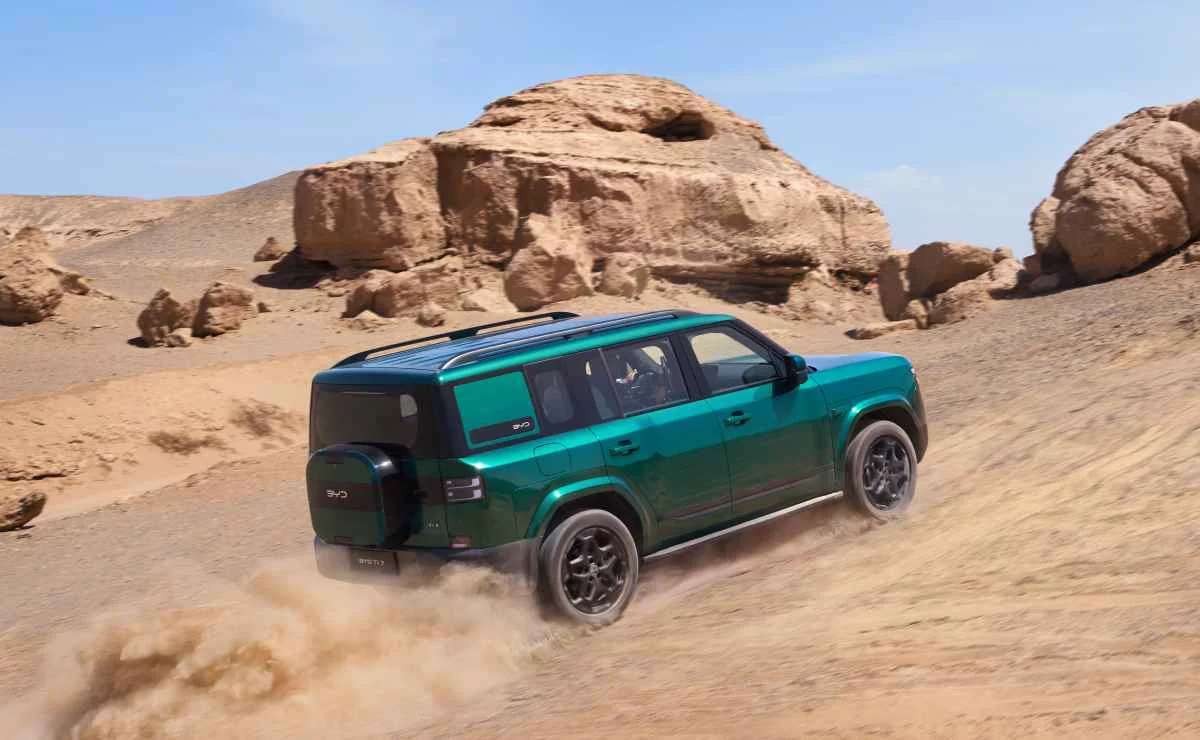 BYD-Ti7-SUV-1